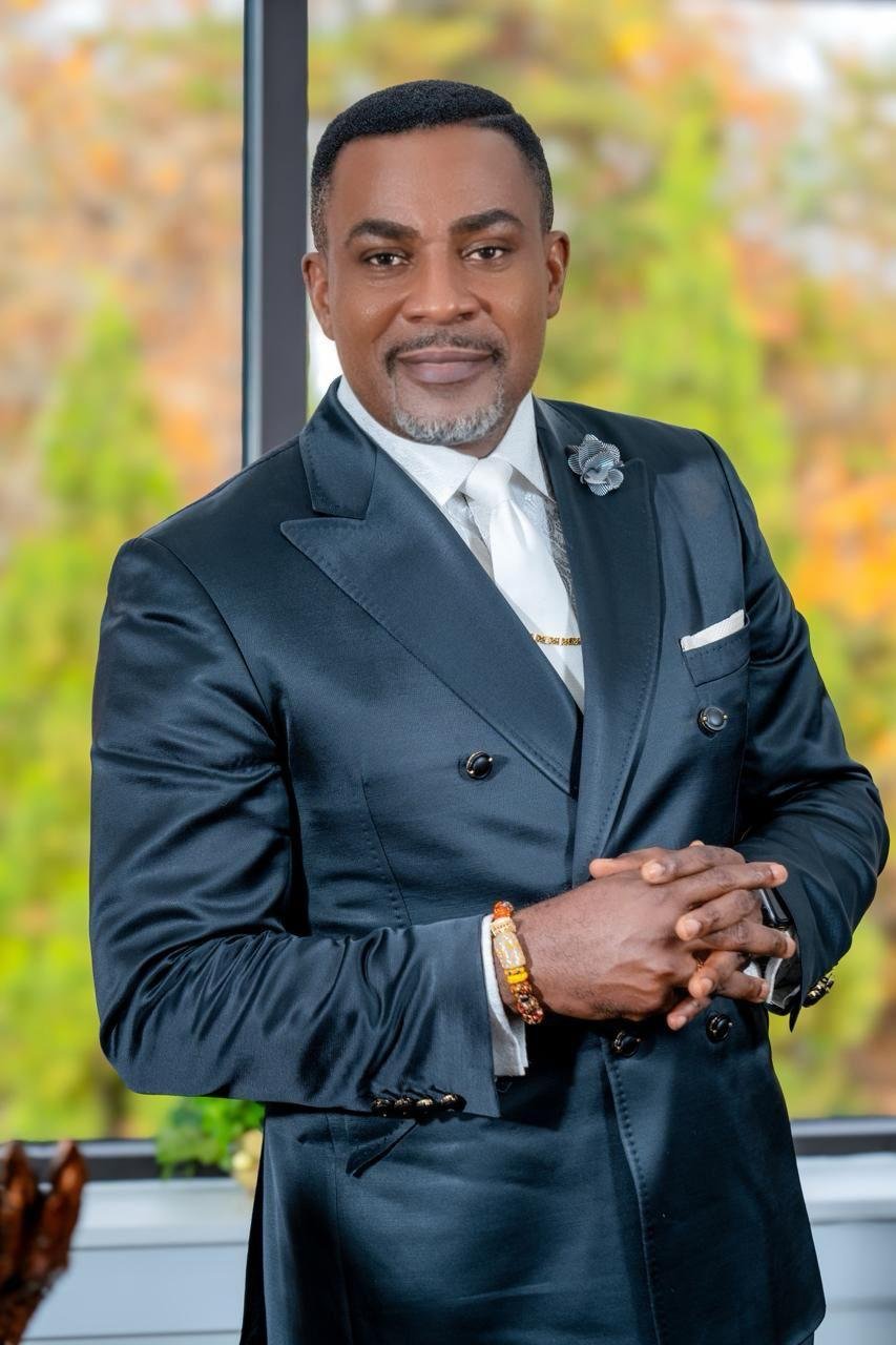 Apostle Avyel Arnolds
